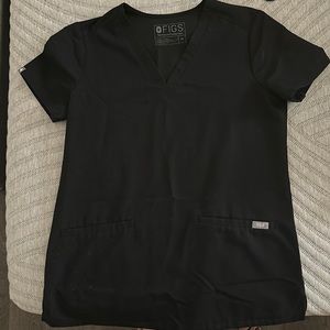 FIGS two pocket scrub top